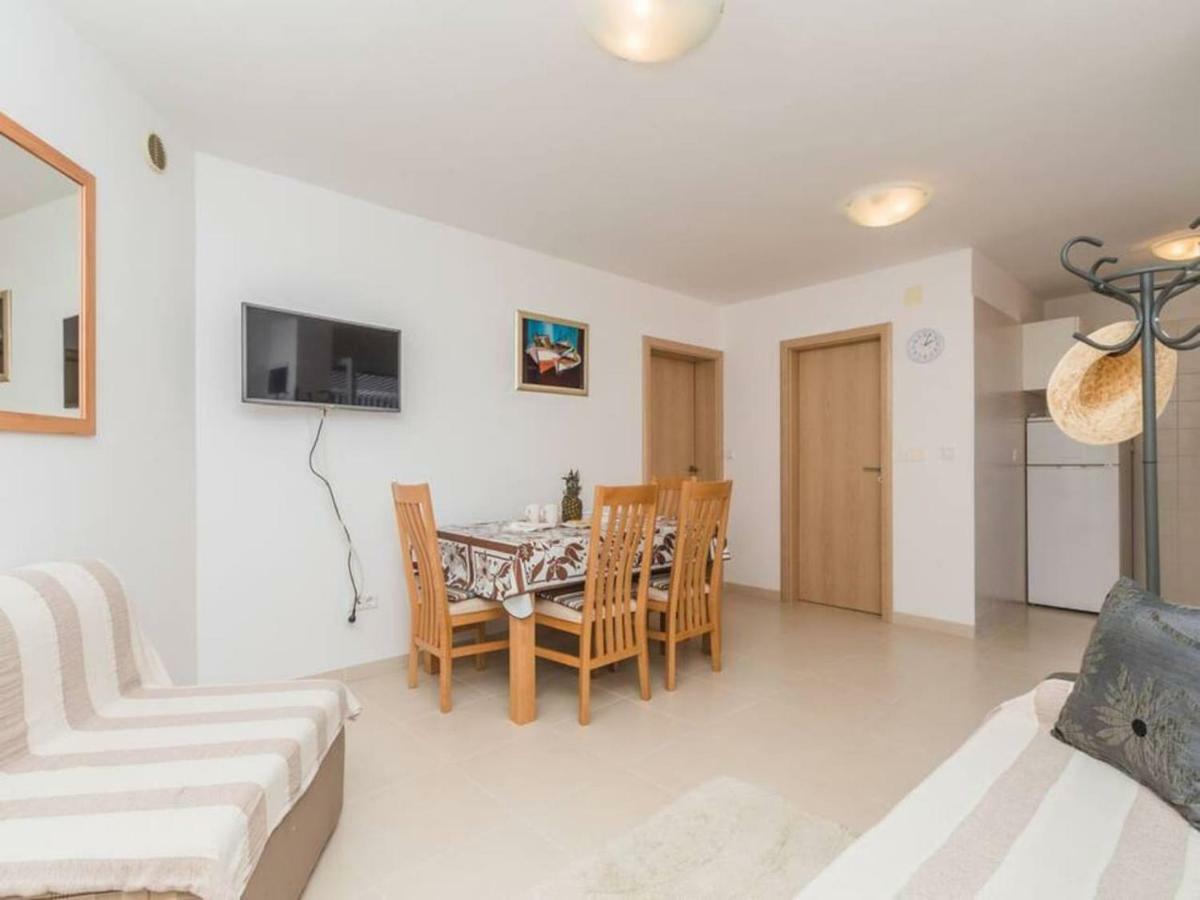 Apartment F-4 Klimno Eksteriør billede